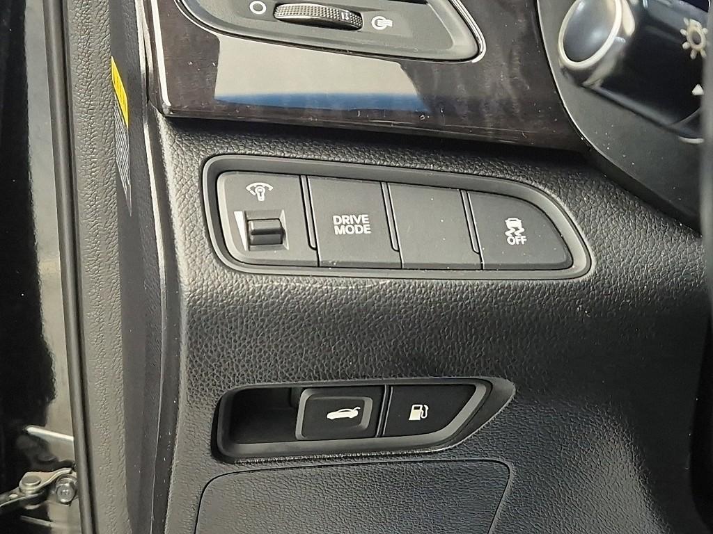 HYUNDAI Grandeur 2015 Negro - Importación desde Corea - HF Imports Iquique - Foto 17