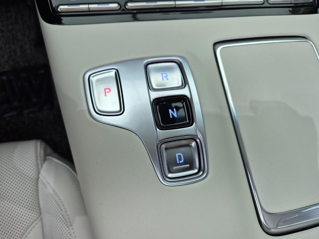 HYUNDAI Grandeur - Vista 8