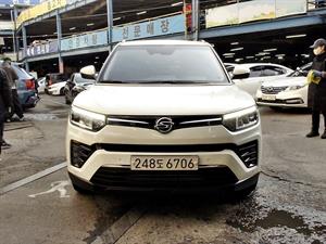 Ssangyong Tivoli - Vista 2