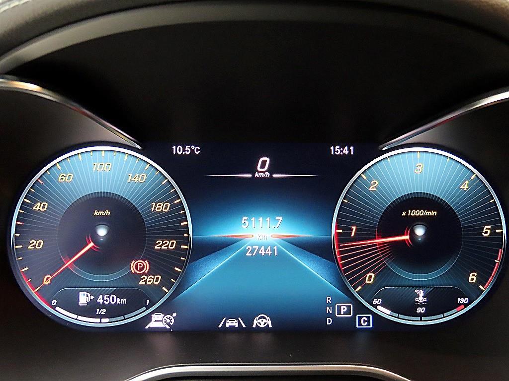 Mercedes Benz GLC Class - Vista 8