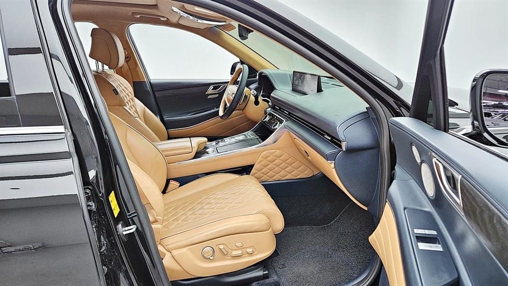 Genesis GV80 - Vista 12