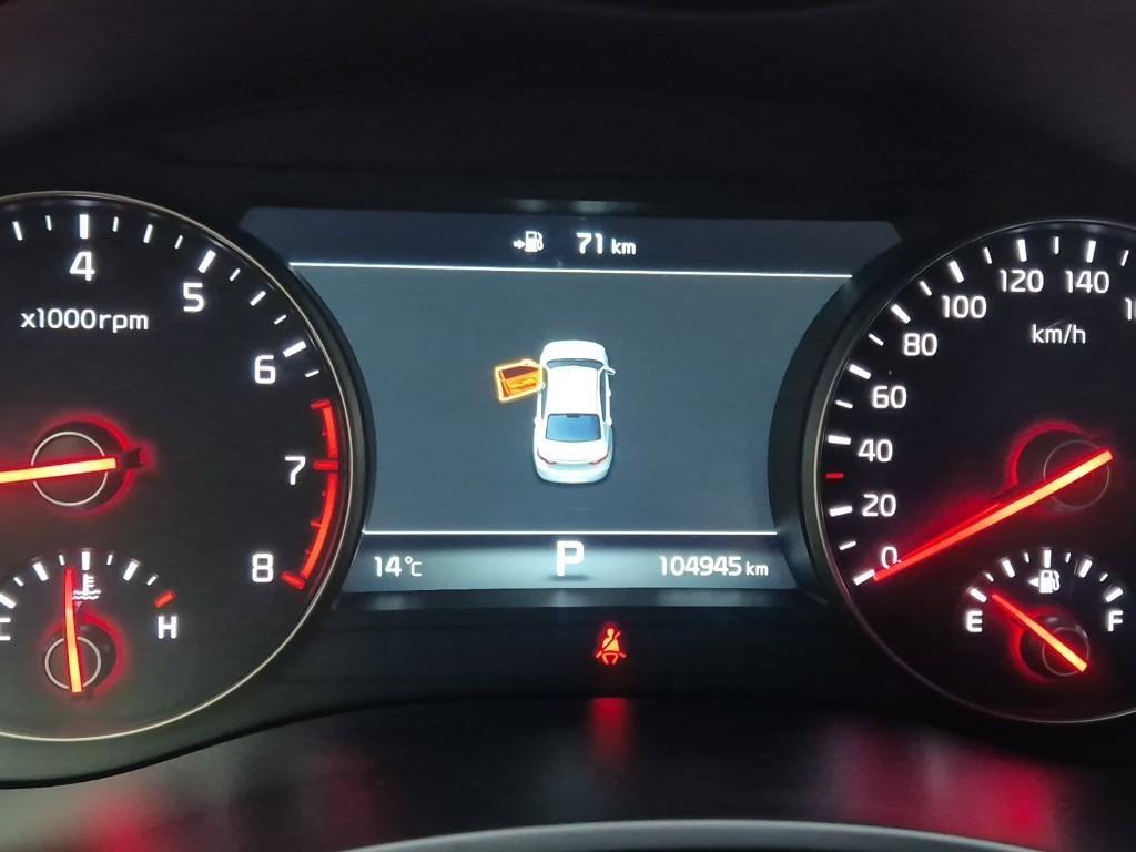 KIA K7 - Vista 6