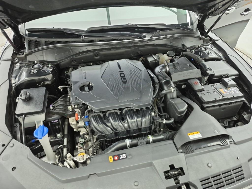 HYUNDAI Grandeur - Vista 6