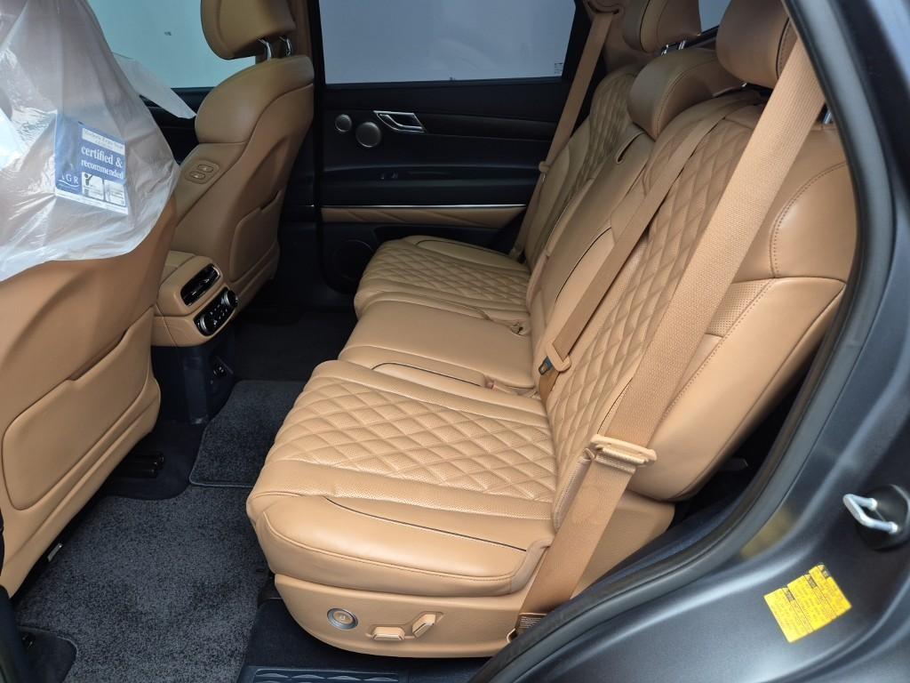 Genesis GV80 - Vista 12