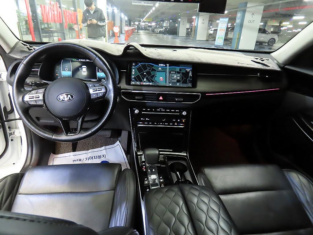 KIA K7 - Vista 10