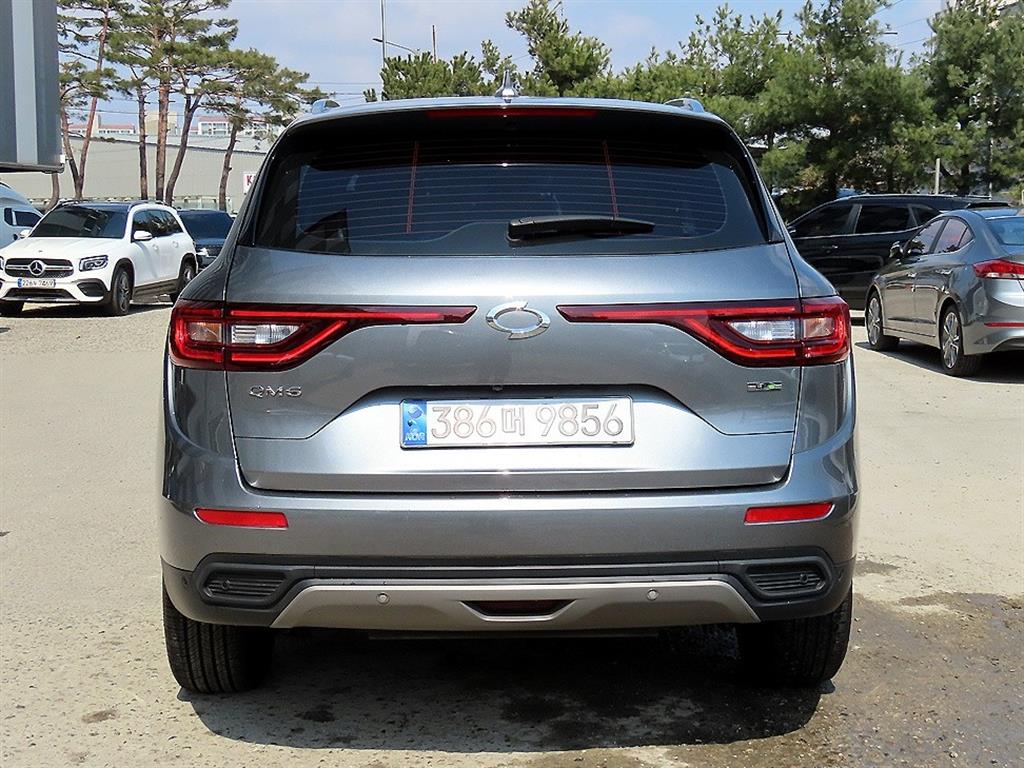 SAMSUNG QM6 - Vista 4