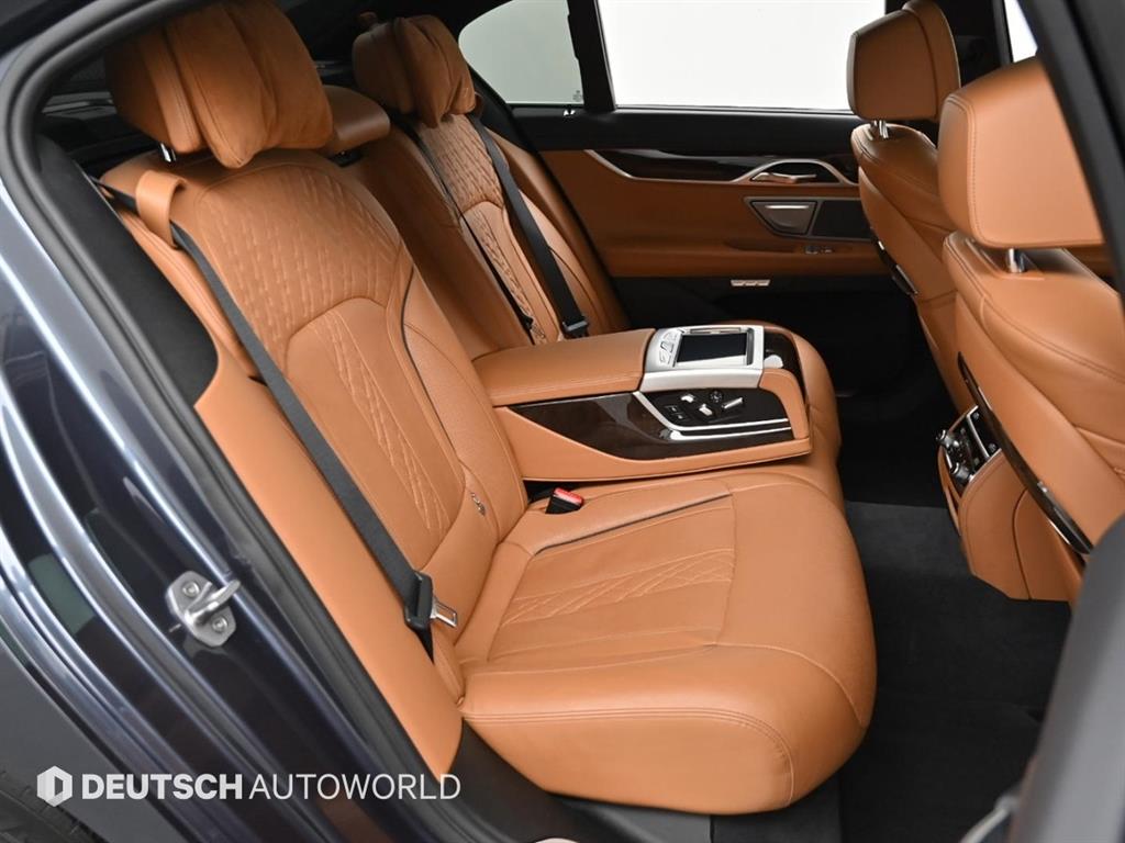 BMW 7 Series - Vista 12