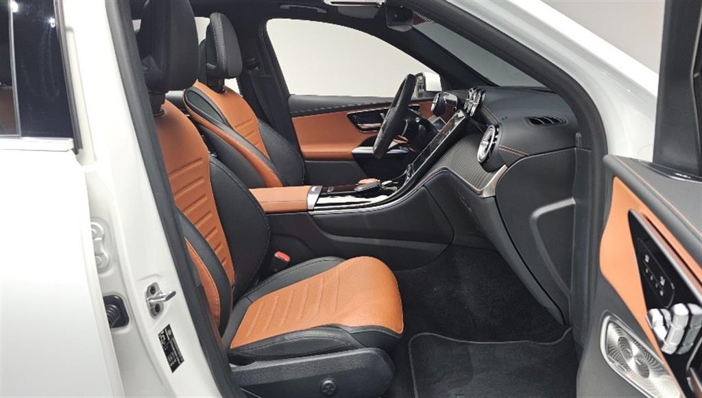 Mercedes Benz GLC Class - Vista 10