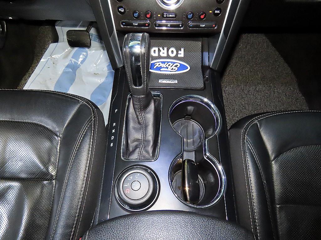 Ford Explorer - Vista 12