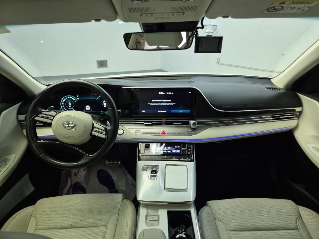 HYUNDAI Grandeur - Vista 6