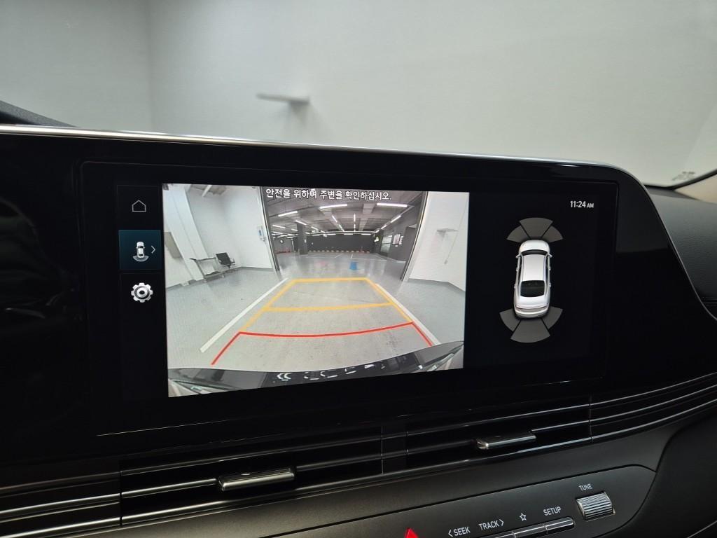 HYUNDAI Grandeur - Vista 10