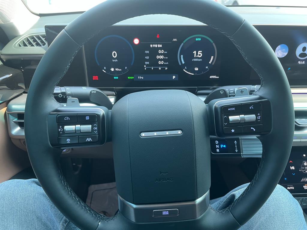 HYUNDAI Grandeur - Vista 12