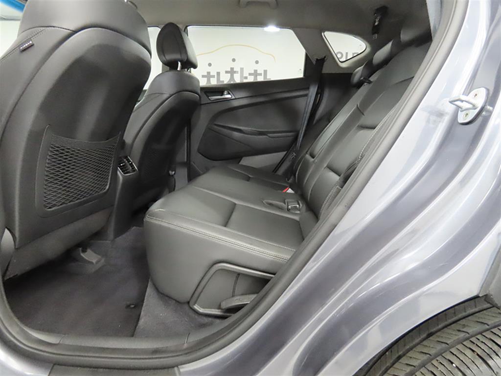 HYUNDAI Tucson - Vista 6