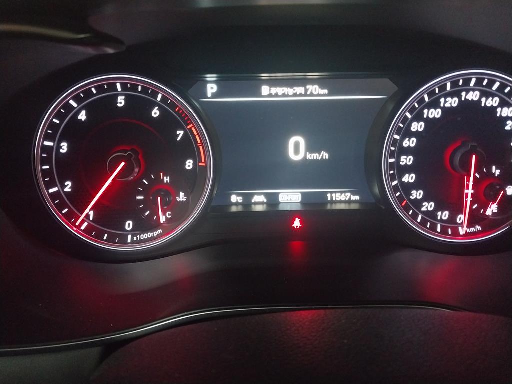 Genesis G70 - Vista 5