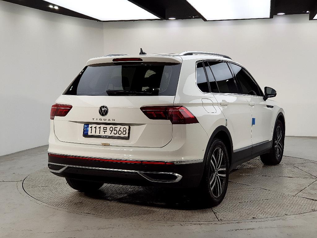 Volkswagen Tiguan - Vista 4