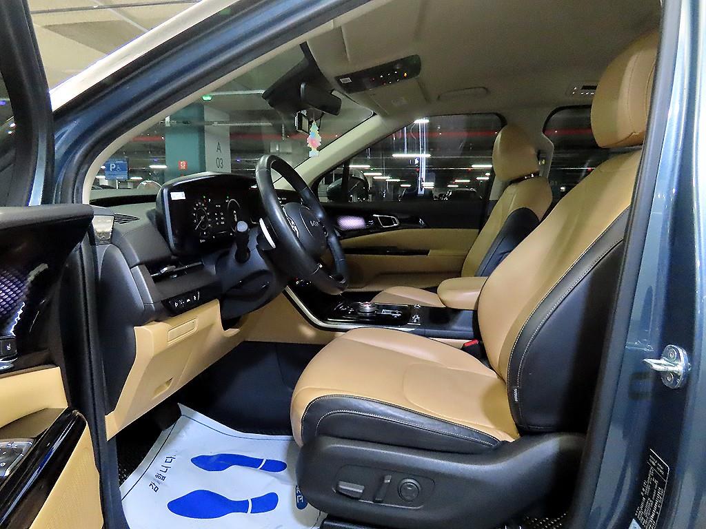 KIA Carnival - Vista 6