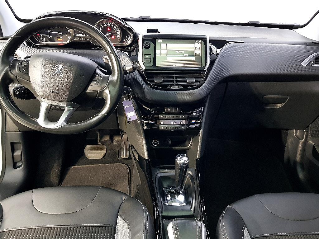 Peugeot 2008 - Vista 5