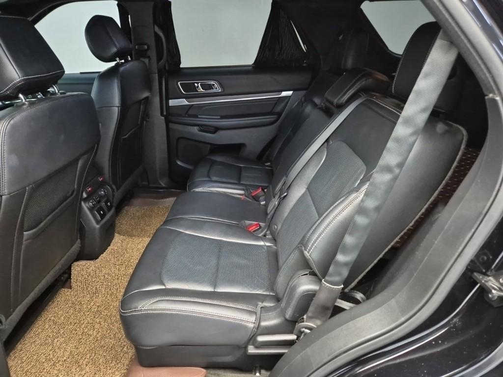Ford Explorer 2016 Negro - Importación desde Corea - HF Imports Iquique - Foto 13