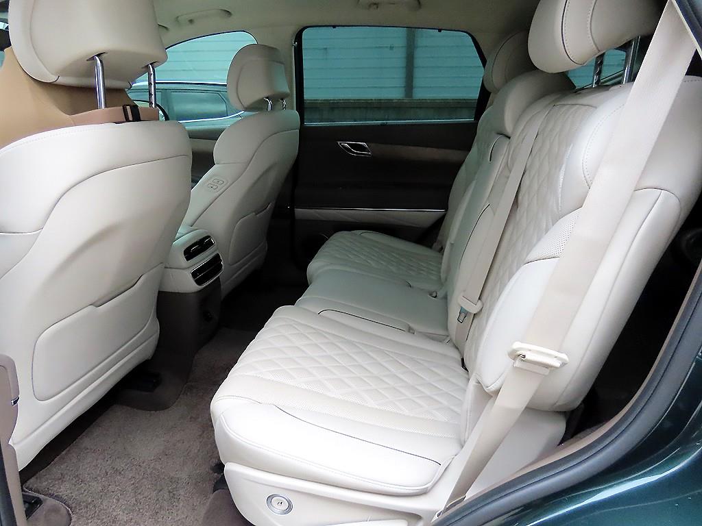 Genesis GV80 - Vista 6