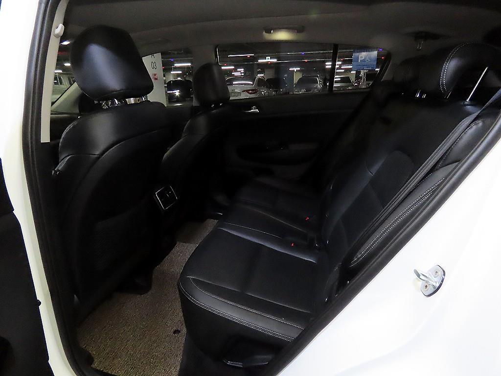 KIA Sportage - Vista 7