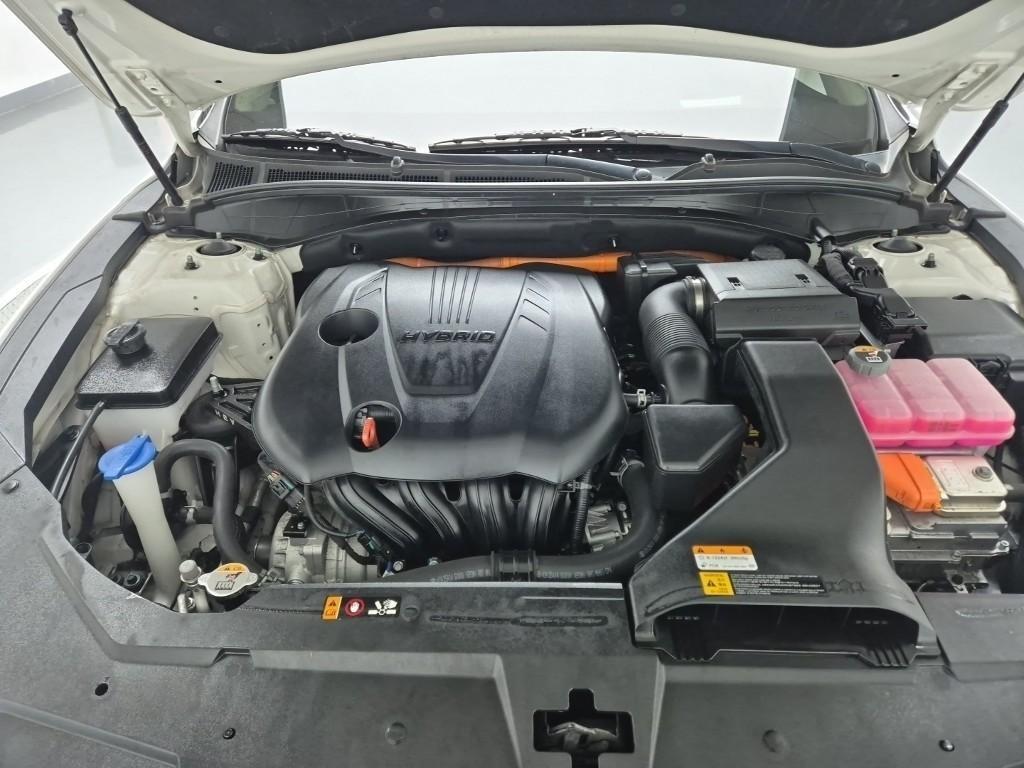 HYUNDAI Grandeur - Vista 5