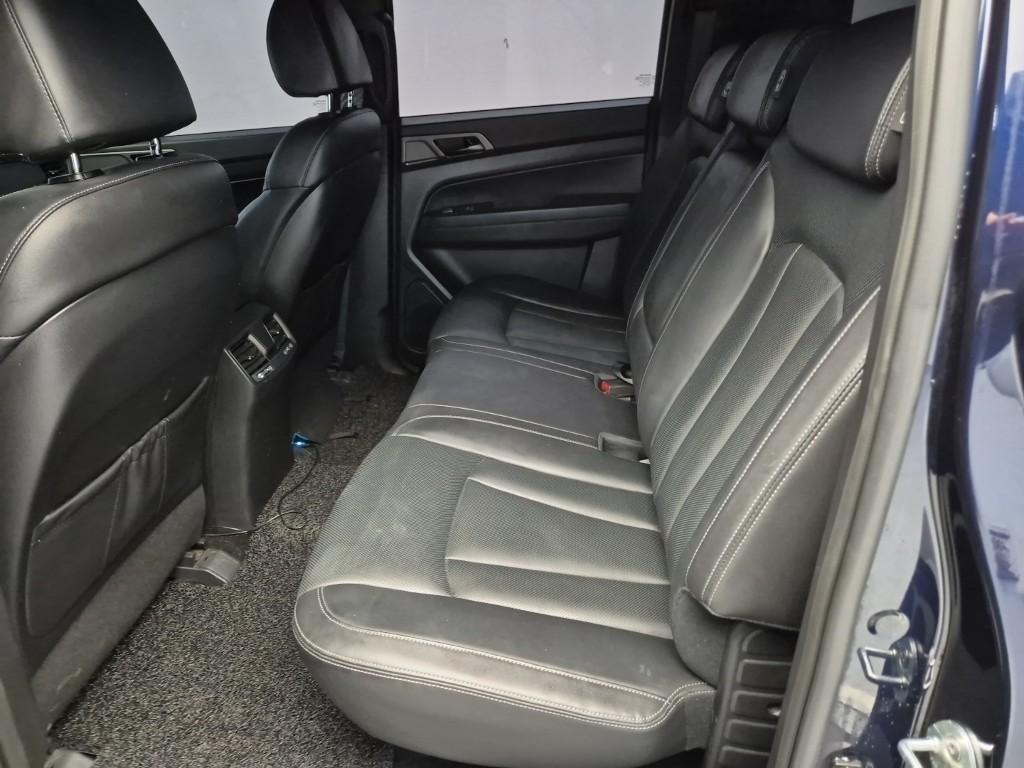 Ssangyong Rexton - Vista 12