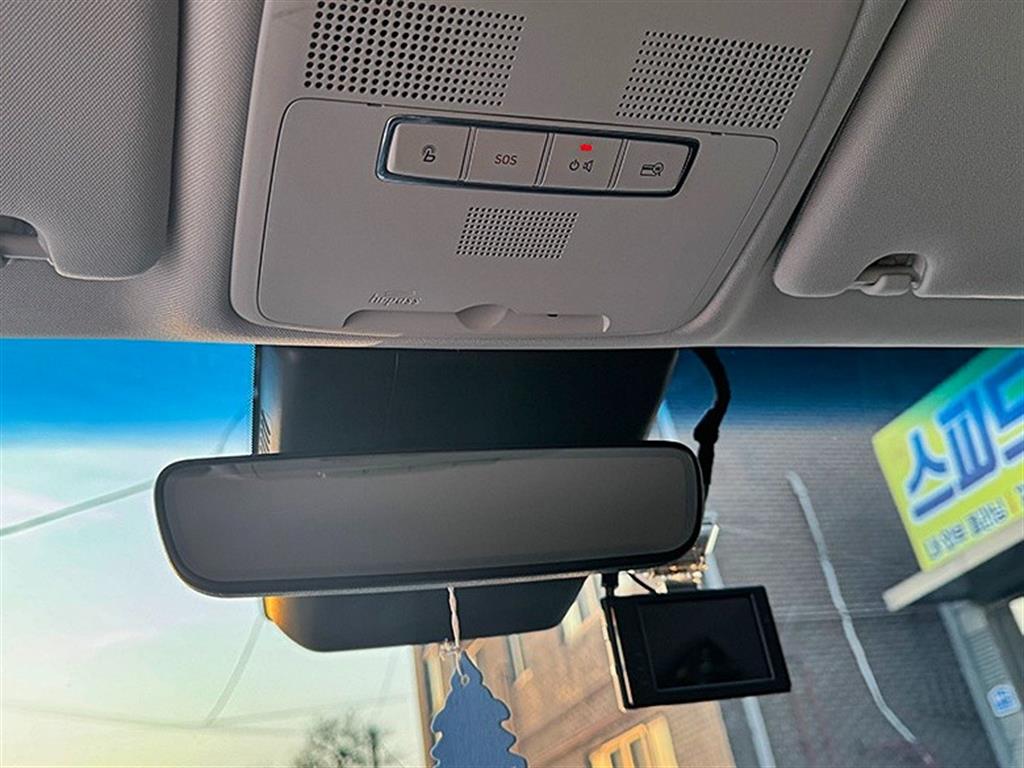 HYUNDAI Grandeur - Vista 12