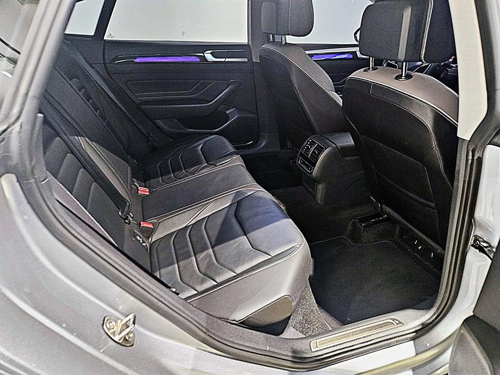 Volkswagen Arteon 2023 Plateado - Importación desde Corea - HF Imports Iquique - Foto 17