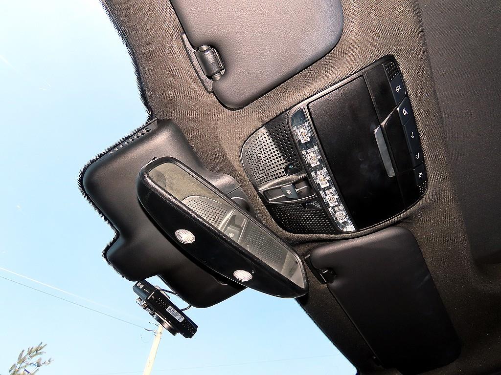 Mercedes Benz C Class 2016 Gris - Importación desde Corea - HF Imports Iquique - Foto 17