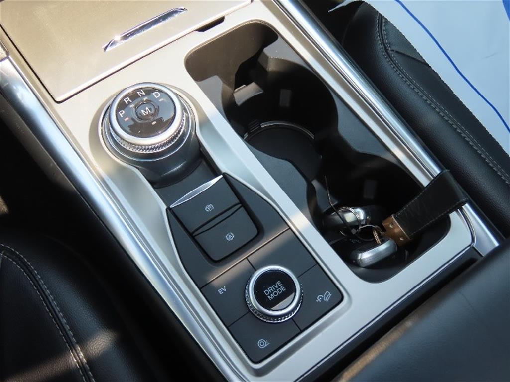 Ford Explorer - Vista 11