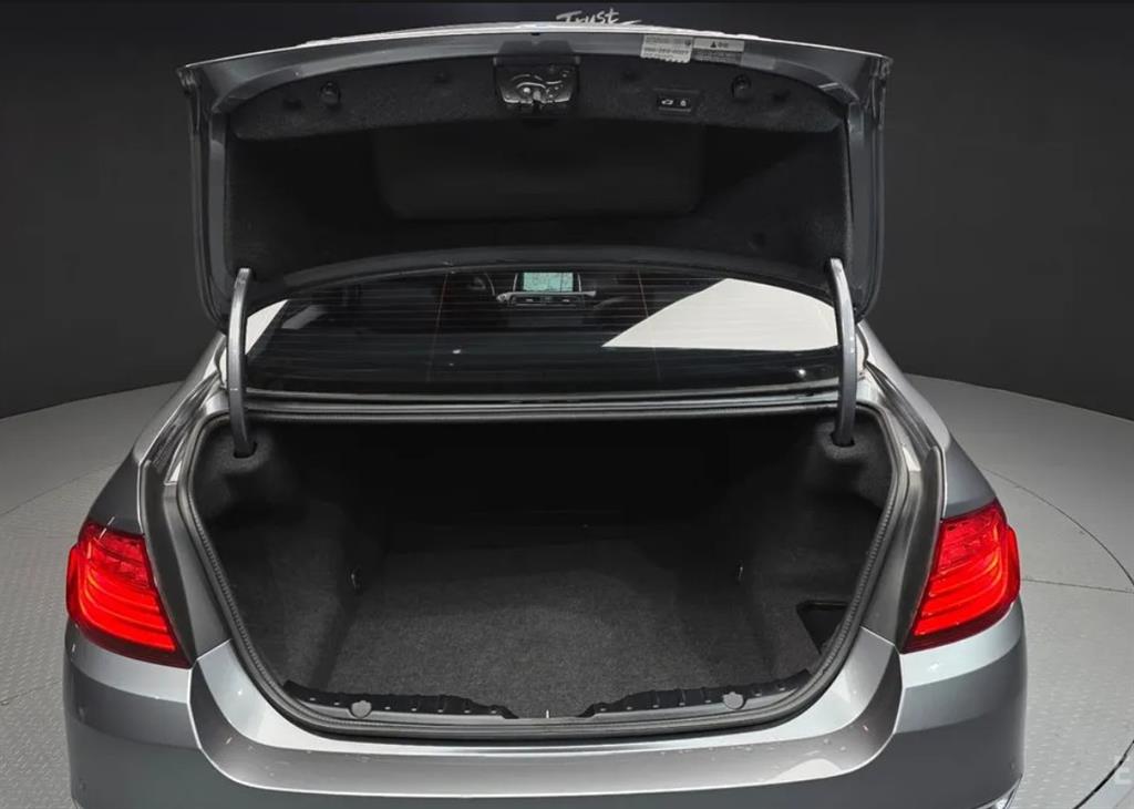 BMW 5 Series 2016 Gris - Importación desde Corea - HF Imports Iquique - Foto 20