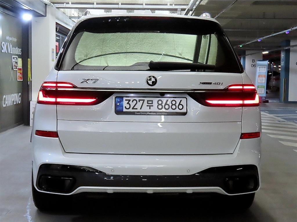 BMW X7 - Vista 5