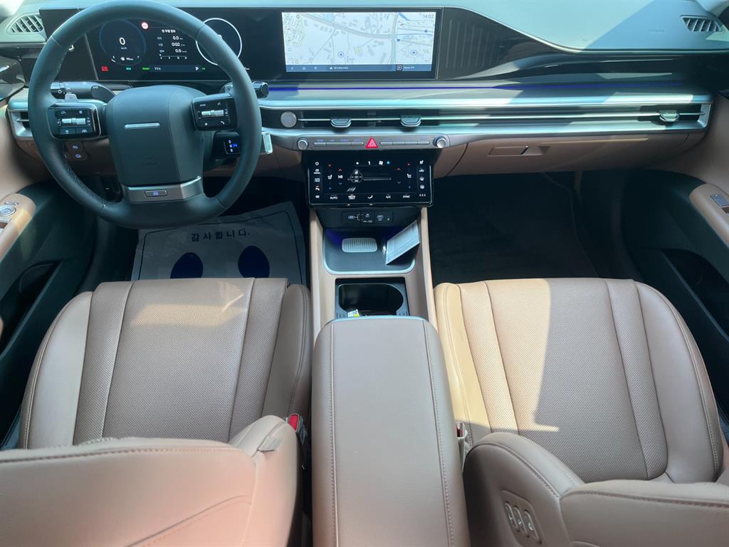 HYUNDAI Grandeur - Vista 8