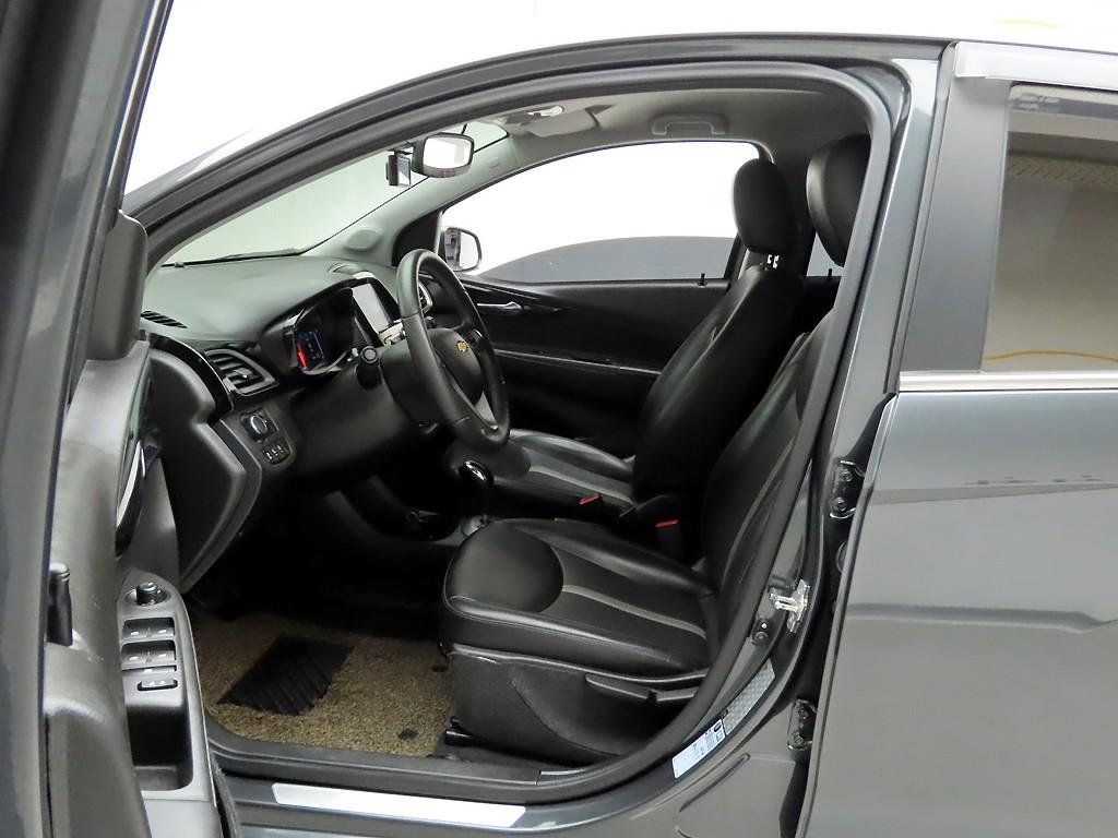 Chevrolet Spark - Vista 12