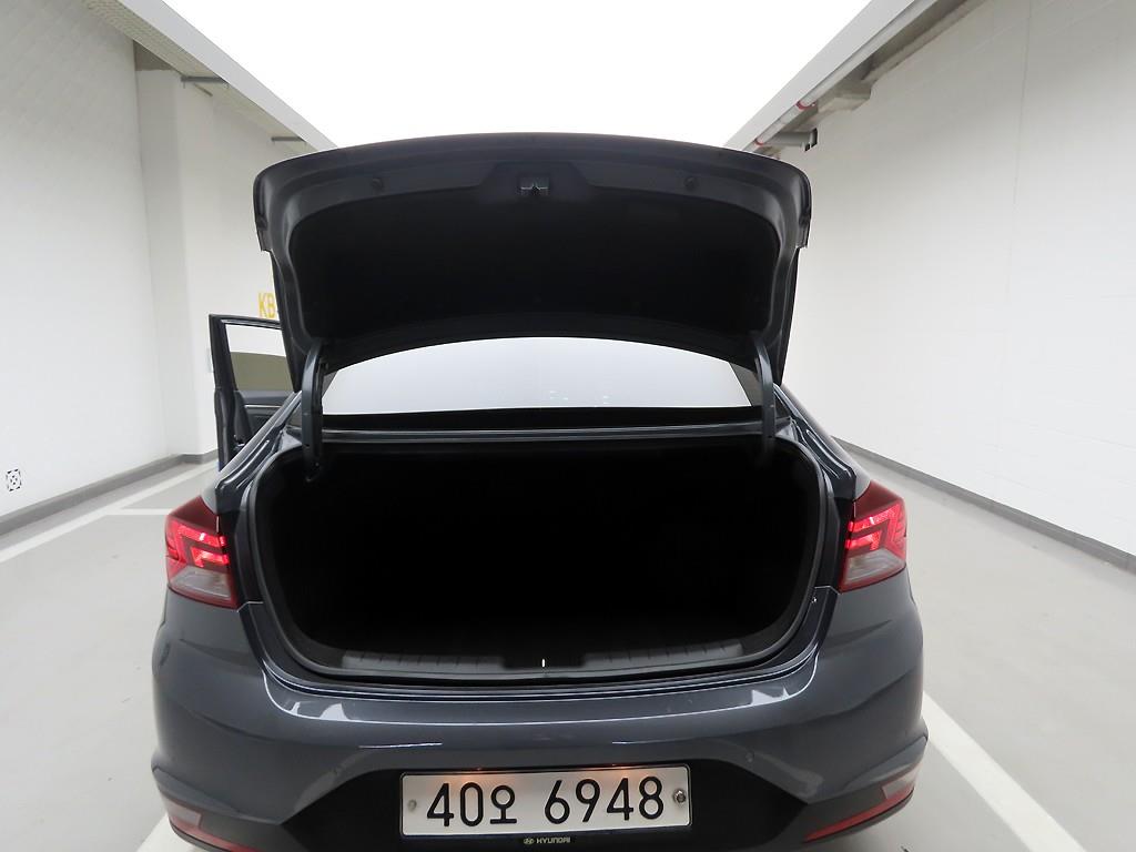 HYUNDAI Avante 2019 Gris - Importación desde Corea - HF Imports Iquique - Foto 16