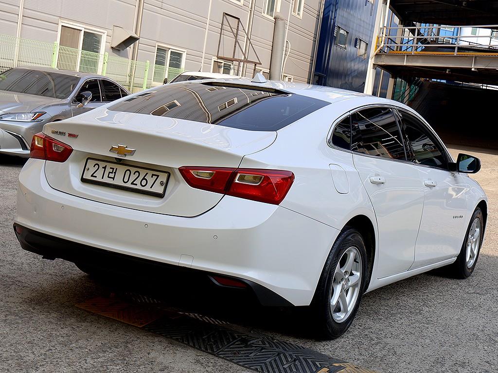 Chevrolet Malibu - Vista 7