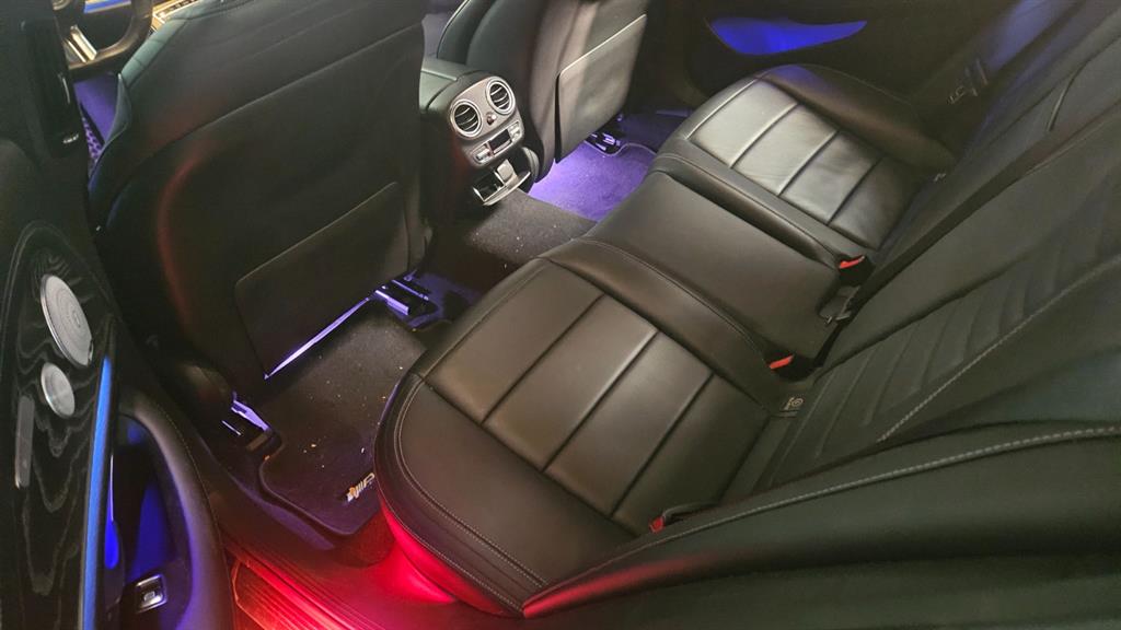 Mercedes Benz E class - Vista 12