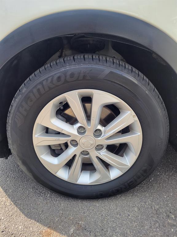 Ssangyong Tivoli 2020 Blanco - Importación desde Corea - HF Imports Iquique - Foto 15