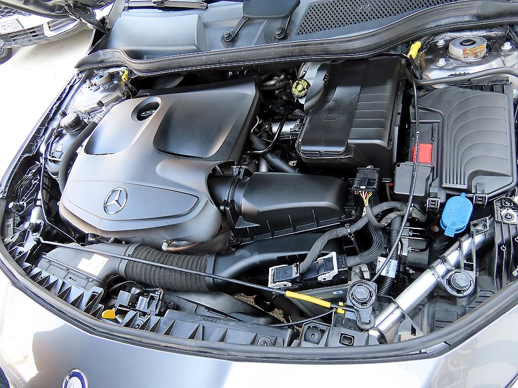 Mercedes Benz CLA Class 2017 Gris - Importación desde Corea - HF Imports Iquique - Foto 19