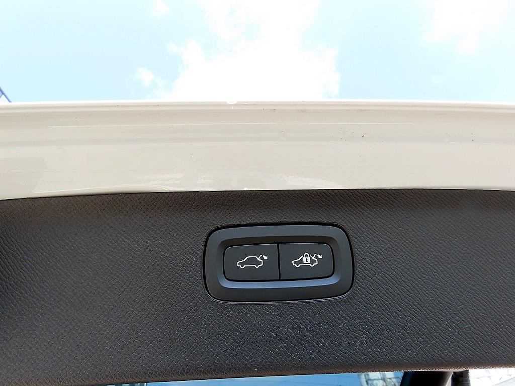 Volvo XC90 2024 Blanco - Importación desde Corea - HF Imports Iquique - Foto 16