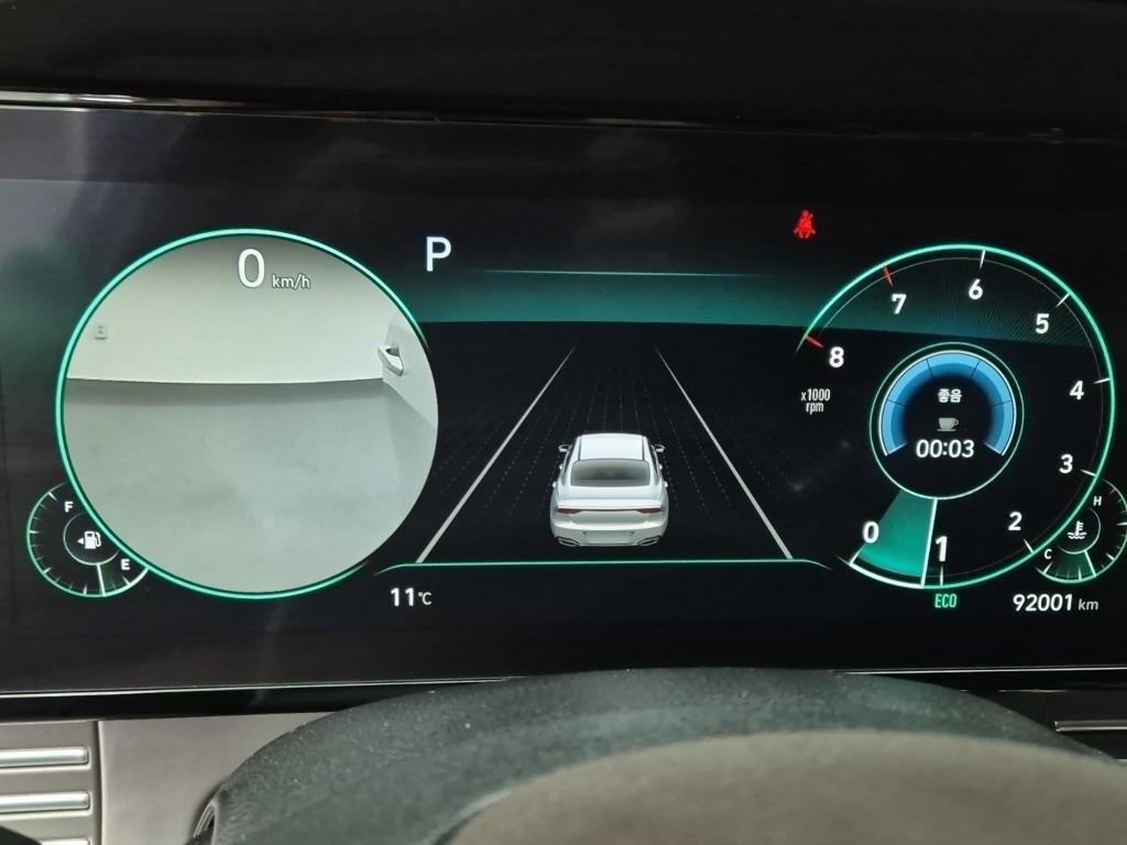 HYUNDAI Grandeur - Vista 6