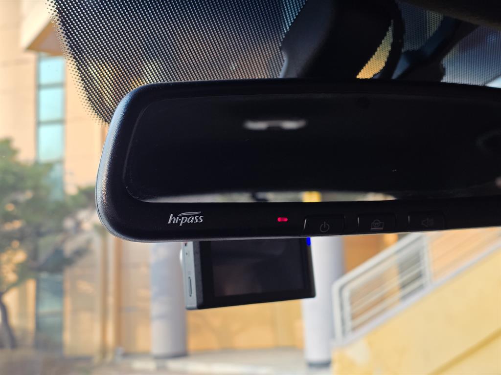 Ssangyong Tivoli - Vista 11