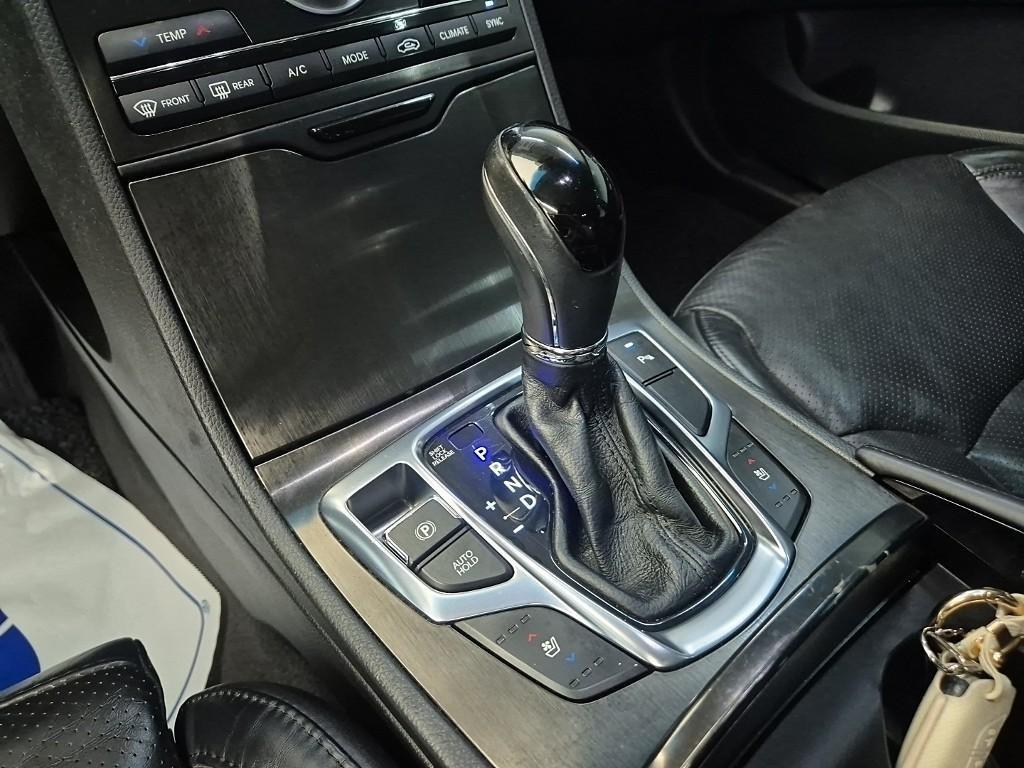 HYUNDAI Grandeur - Vista 8