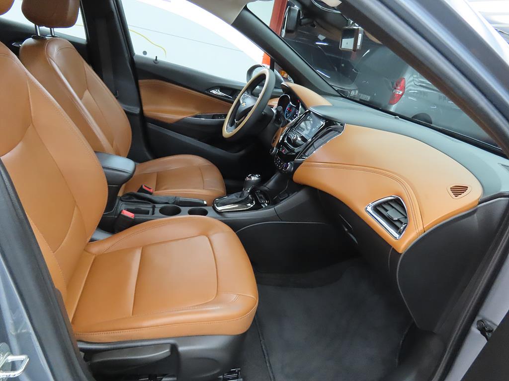 Chevrolet Cruise - Vista 7