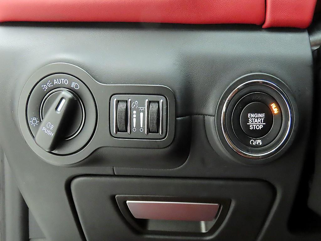 Maserati Ghibli - Vista 12