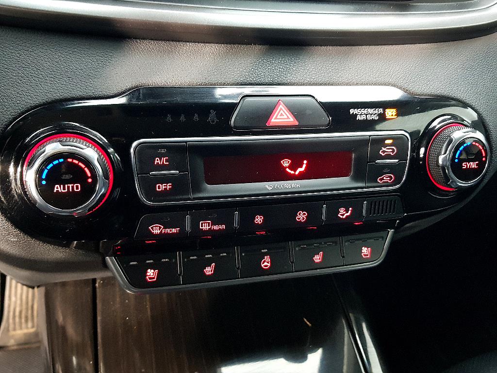 KIA Sorento - Vista 11