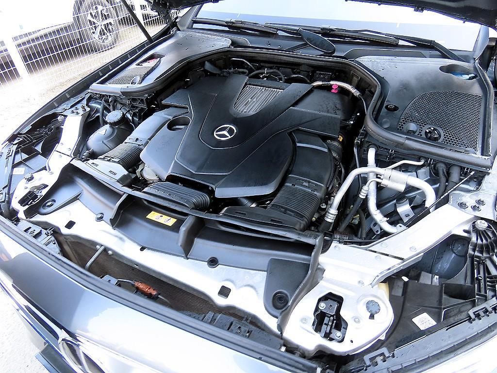 Mercedes Benz E class 2017 Gris - Importación desde Corea - HF Imports Iquique - Foto 19