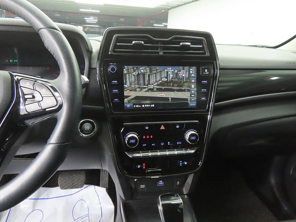 Ssangyong Tivoli - Vista 10