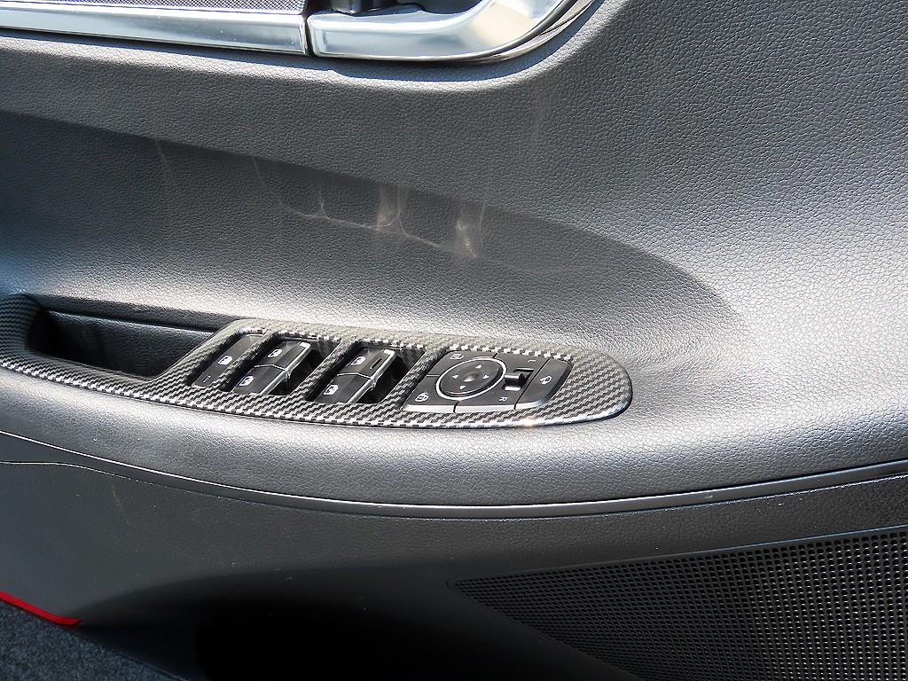 HYUNDAI Grandeur - Vista 11