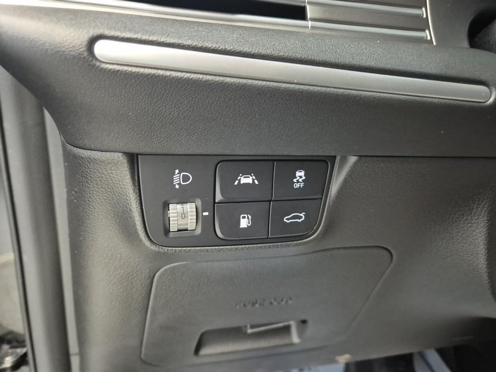 HYUNDAI Grandeur - Vista 6